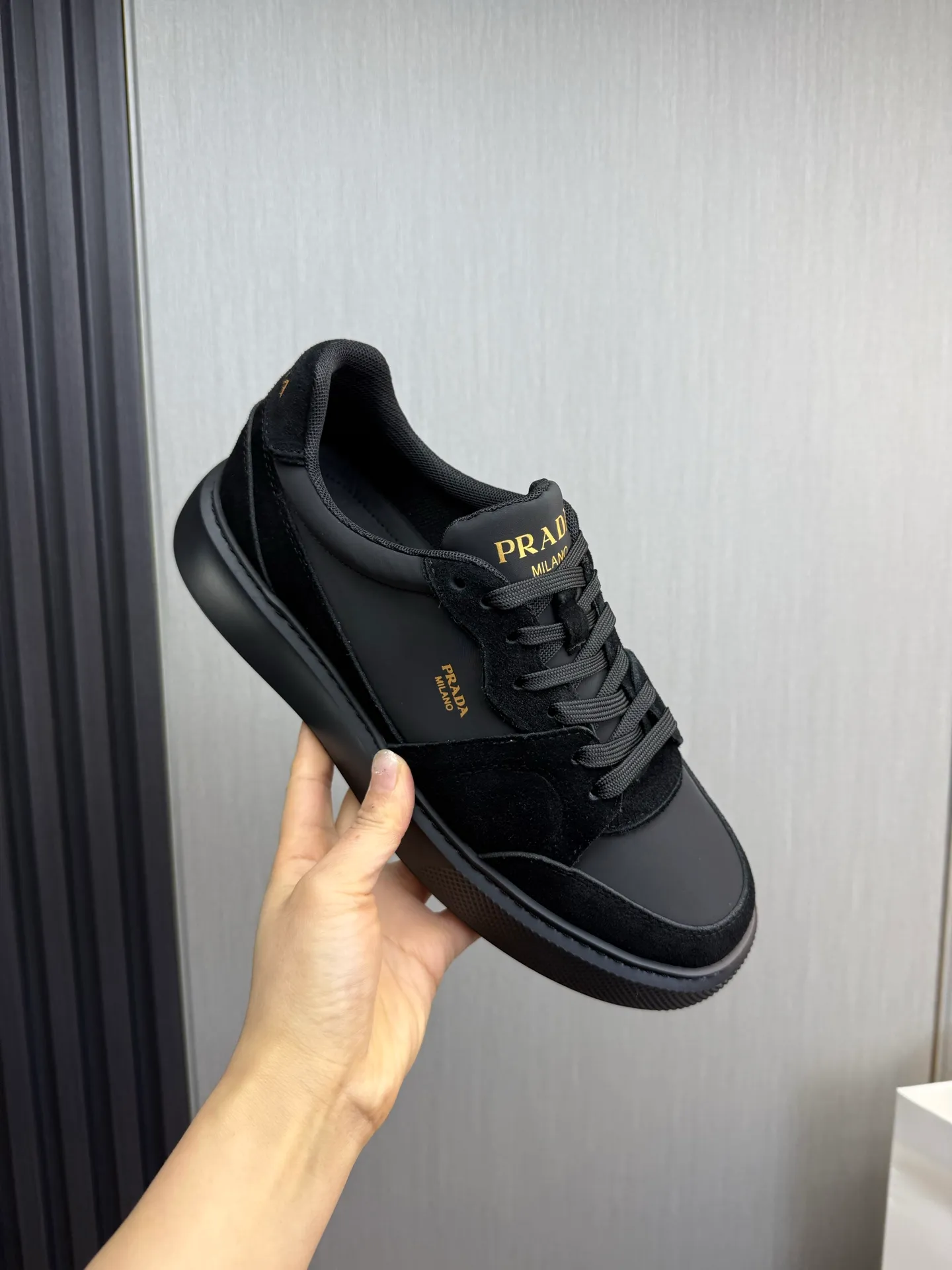 Factory price 560💰 [PRADA] Men’s shoes are popular in the counter, official website is synchronized, 1 high-quality shipment ✔️Original cowhide + cowhide lining, 1🆚1 replica, original sole, 38-45 (45 customized, non-refundable)